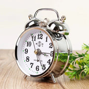 Vintage Retro Mechanical Alarm Clock with Metal Snooze